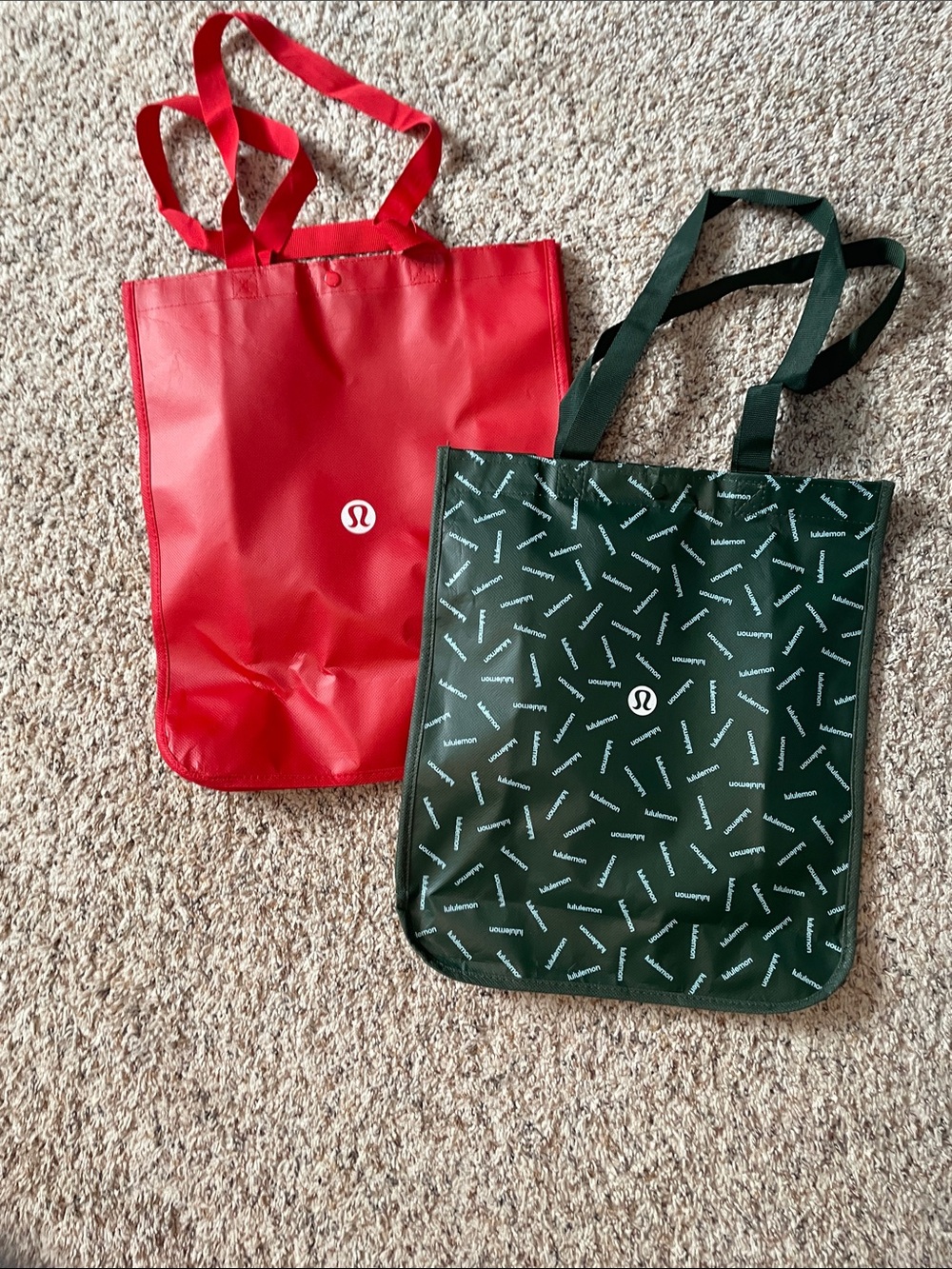 lululemon athletica Red and Dark Green Reusable Tote Bags 13.75” x  16.5”